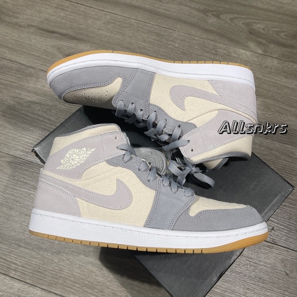 Air Jordan 1 Mid Coconut Milk 🥥 w - Picture 8 of 11